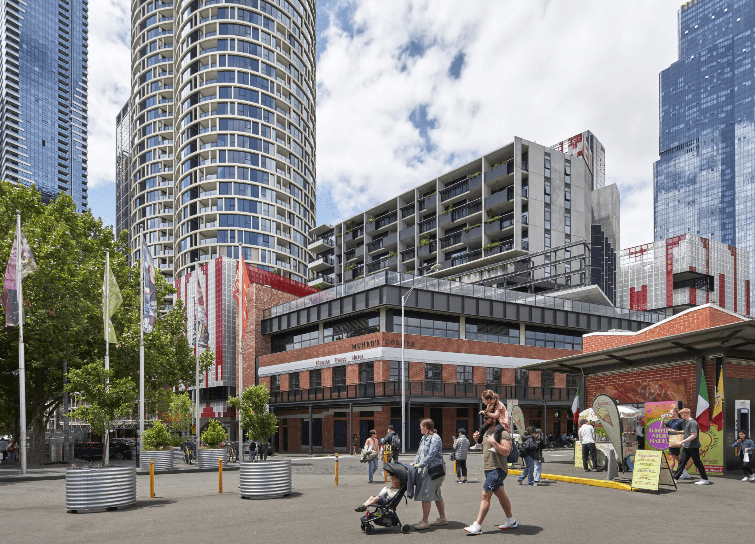 QVM MUNRO Hotel & Retail