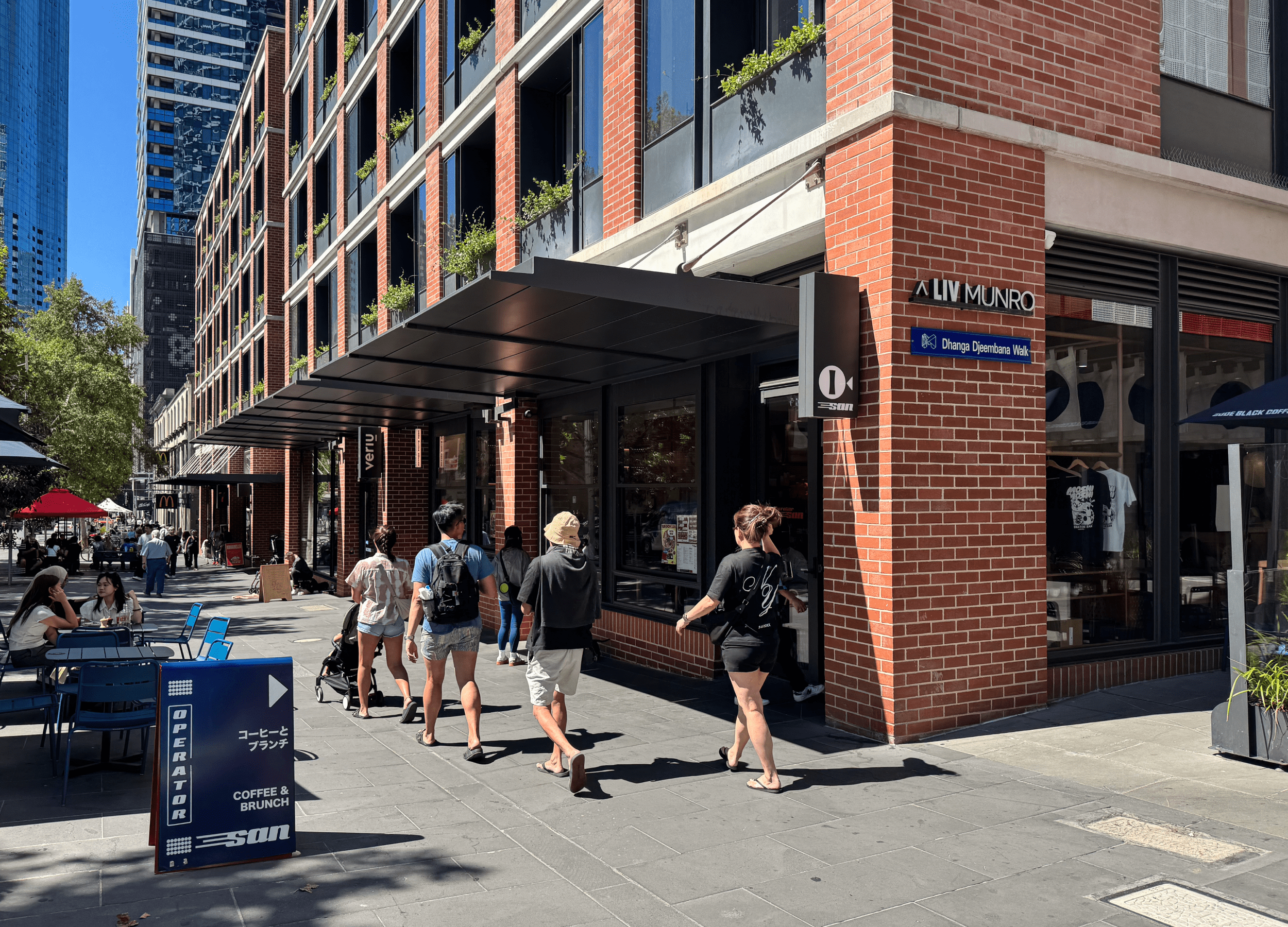 QVM MUNRO Hotel & Retail